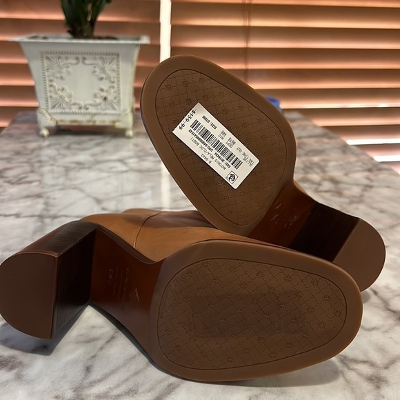 ANTONIO Melani Clog Boot Leather Size 5.5 - Picture 7 of 10